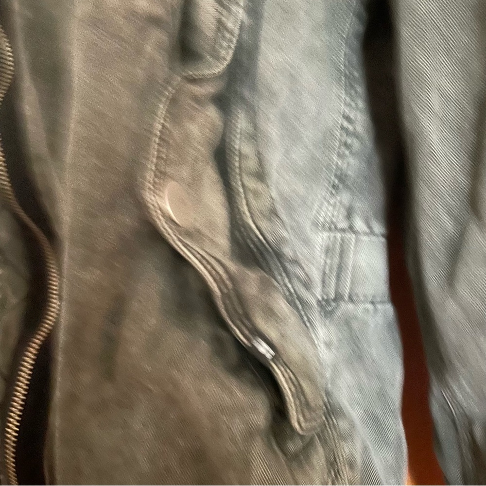 Insight Jacket - Picture 2 of 4